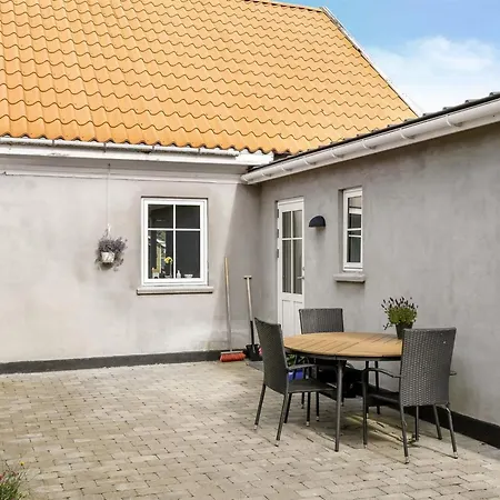 Nanja - 250m From The Sea By Interhome *