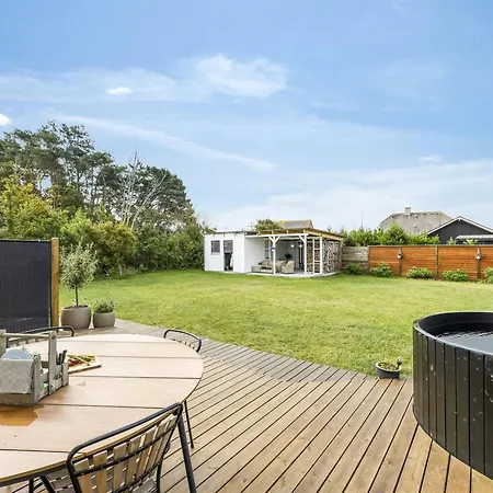 Nanja - 250m From The Sea By Interhome Laeso